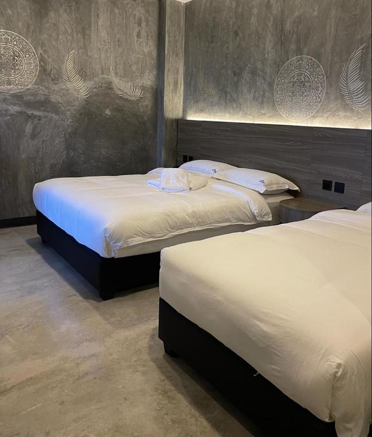 Sri Indar Hotel & Suites باريت بونتار المظهر الخارجي الصورة