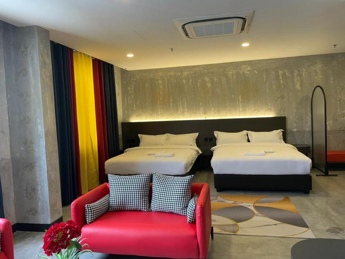 Sri Indar Hotel & Suites باريت بونتار المظهر الخارجي الصورة